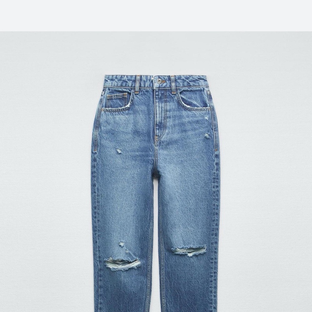 Zara Women's Straight Leg Blue Jeans